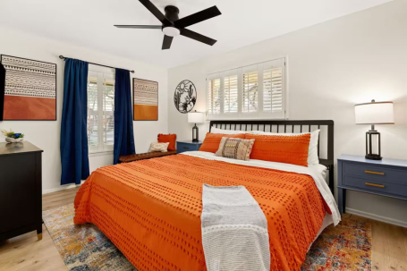 Wake up in the heart of the desert—without leaving the comfort of this stunning bedroom! With warm Southwestern tones, cozy bedding, and breathtaking sunset vibes, this space is your perfect retreat. Book your escape today! 
